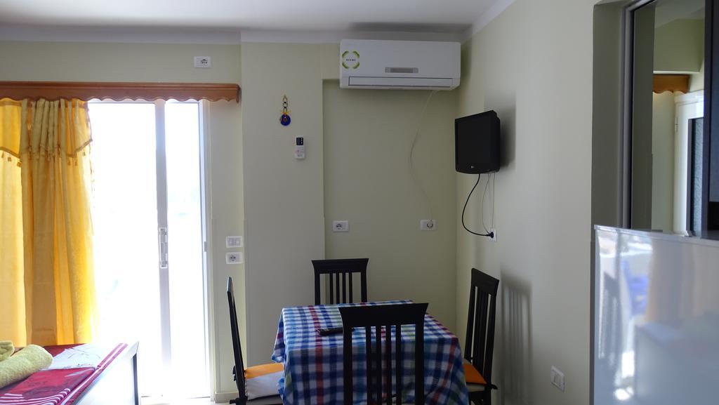 Modern Sea View Apartment Ksamil Eksteriør billede